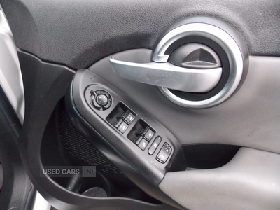 SH16OUPFiat500X-16
