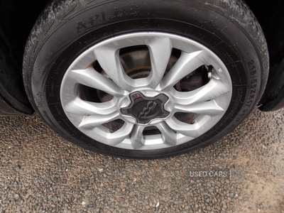 SH16OUPFiat500X-9