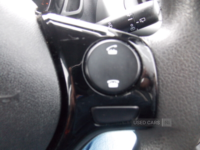 SY15ZRNPeugeot108-17