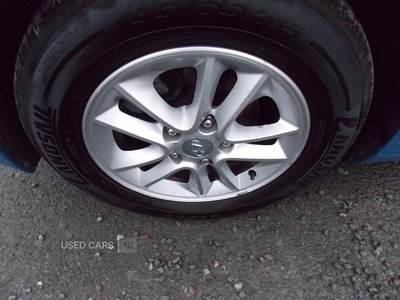 EO13JSXHyundaii30-8