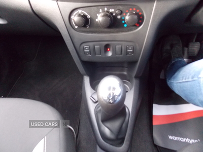 SA16DRSDaciaSandero-Stepway-16