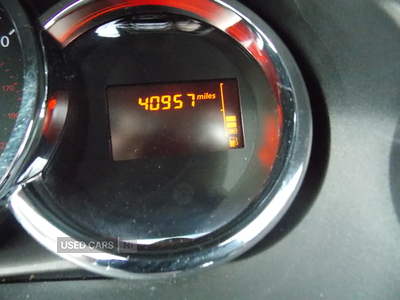 SA16DRSDaciaSandero-Stepway-18