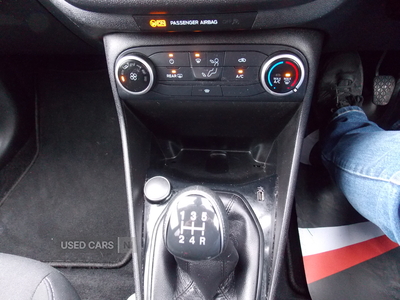 SA69LGYFordFiesta-19