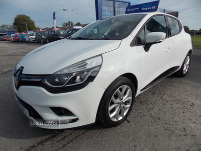 SG18ZFLRenaultClio-2