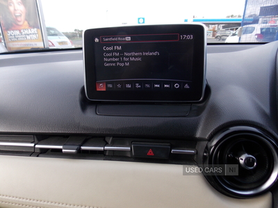VE64PMYMazda2-18