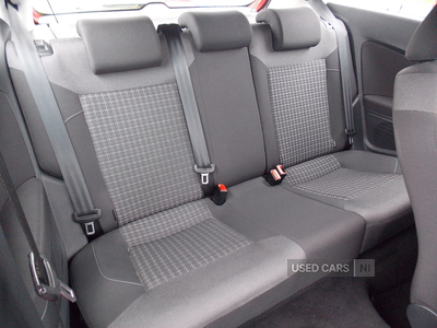 SA15XARVolkswagenPolo-14