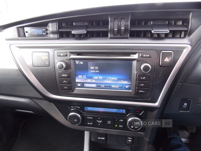 SJ64ZSGToyotaAuris-18