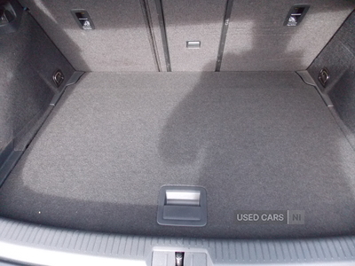 ST65KNJVolkswagenGolf-12