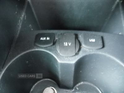 ST67LLEVolkswagenPolo-20