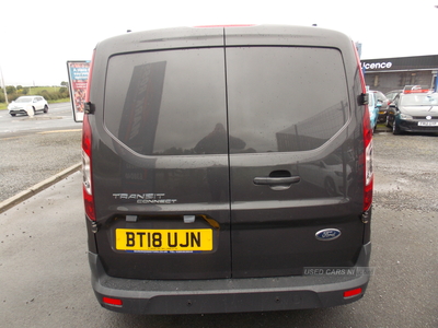 BT18UJNFordTransit-Connect-4
