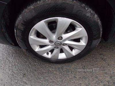 BU15NMVVauxhallCorsa-10