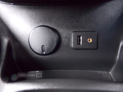 BU15NMVVauxhallCorsa-19