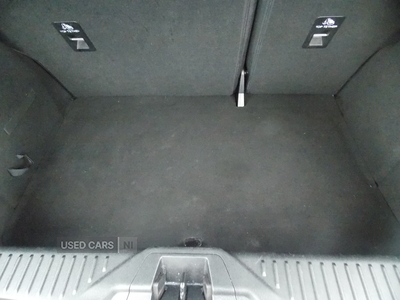 EF18FZTFordFiesta-12