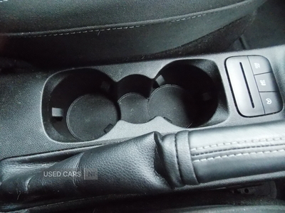 EF18FZTFordFiesta-20