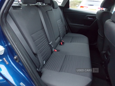 GU65ZRPToyotaAuris-14