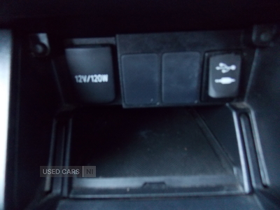 GU65ZRPToyotaAuris-20