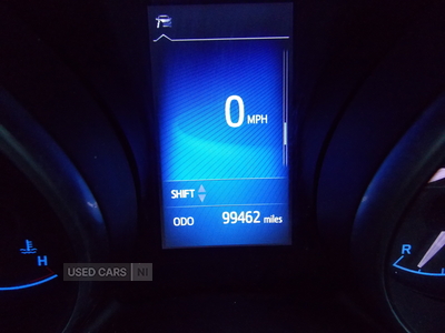 GU65ZRPToyotaAuris-24