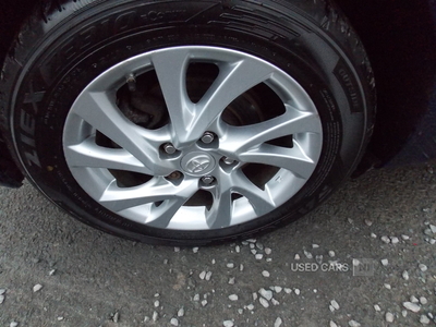 GU65ZRPToyotaAuris-8