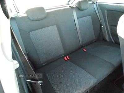 HIG7861VauxhallCorsa-14