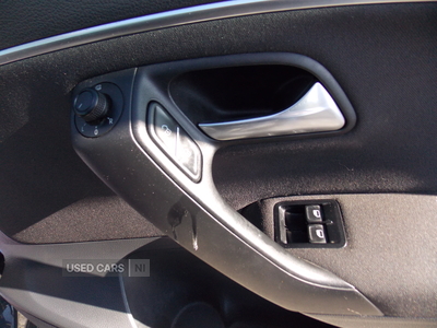 HJ65EEZVolkswagenPolo-17