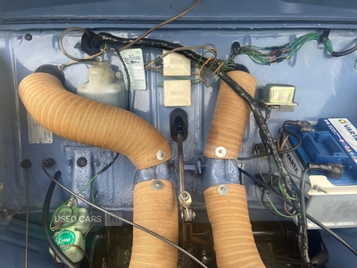 KXI7428Citroen2CV-12