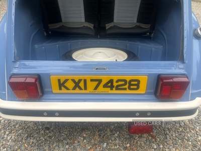 KXI7428Citroen2CV-21