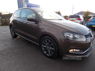 MW15GDYVolkswagenPolo-2