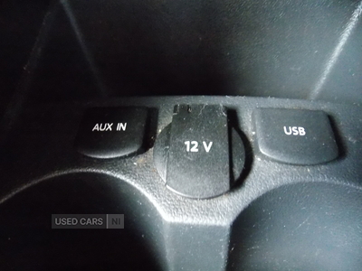 MW15GDYVolkswagenPolo-20