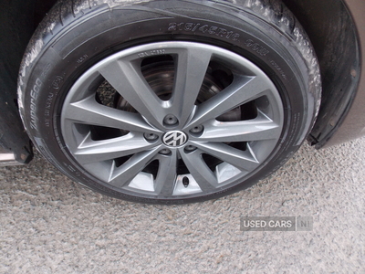 MW15GDYVolkswagenPolo-9