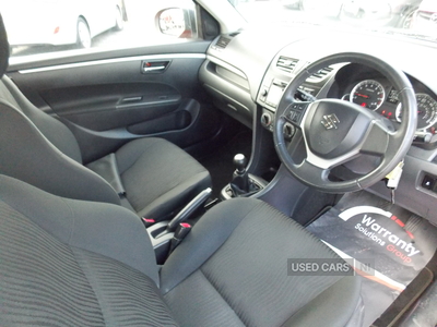 NJ13AXSSuzukiSwift-14