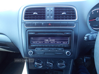 SA14VXDVolkswagenPolo-19