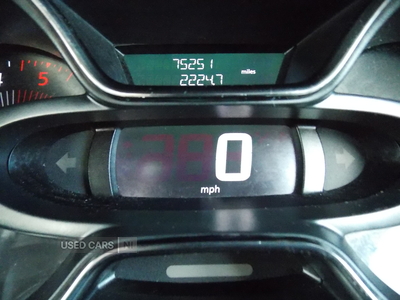 SB17GSZRenaultCaptur-25