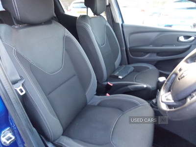 SB67HKDRenaultClio-15