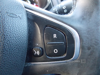 SB67HKDRenaultClio-24