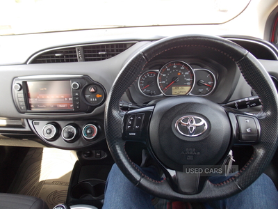 SD15ZKCToyotaYaris-18