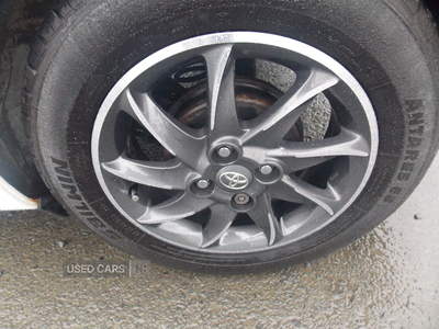 SD62VUPToyotaYaris-11