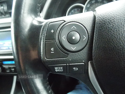 SD65NTFToyotaAuris-17