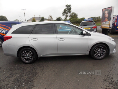 SD65NTFToyotaAuris-7