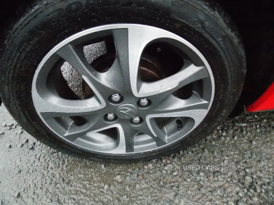 SF14FESToyotaYaris-8