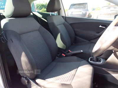 SF14WBXVolkswagenPolo-16