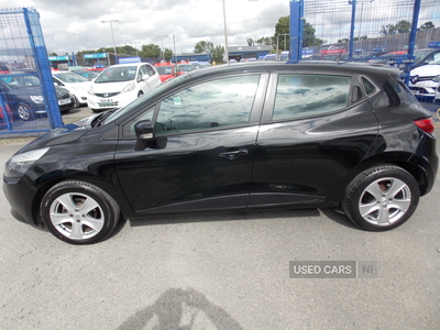 SF63TGYRenaultClio-3