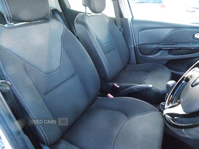 SH65ODBRenaultClio-16