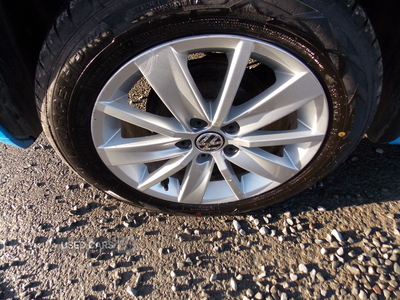 SK15BNJVolkswagenPolo-8