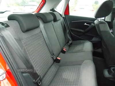 SK64ZBLVolkswagenPolo-12