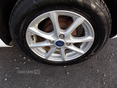 SM67SWZFordFiesta-10