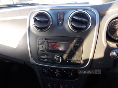 SY64VKHDaciaSandero-Stepway-17