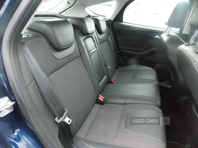TUI3897FordFocus-15