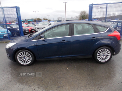 TUI3897FordFocus-3