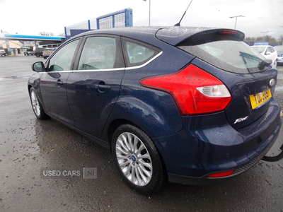 TUI3897FordFocus-4