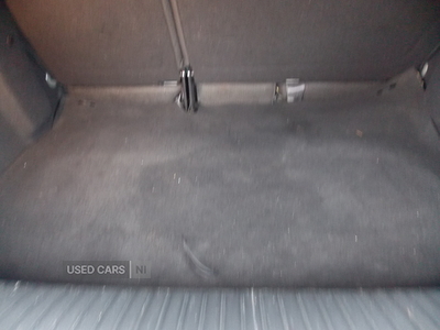 YFZ8391CitroenDS3-12